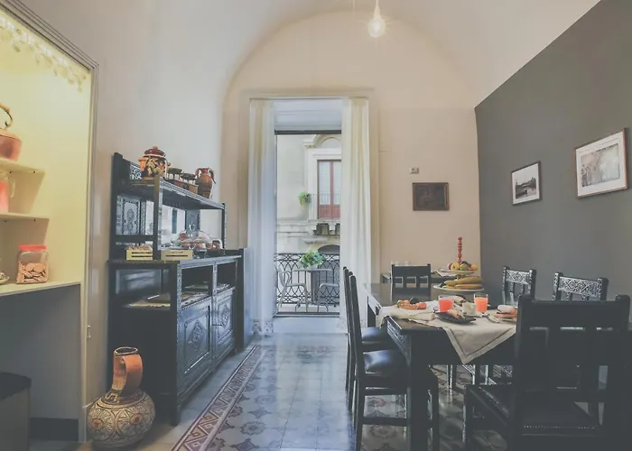 Palazzo Speciale Alojamento de Acomodação e Pequeno-almoço Catânia