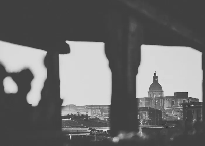 Palazzo Speciale Alojamento de Acomodação e Pequeno-almoço Catânia